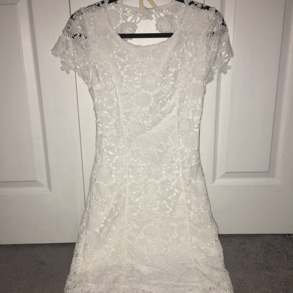 white lace dress